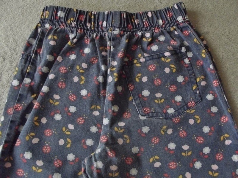 Sehr schöne Hose von Prenatal