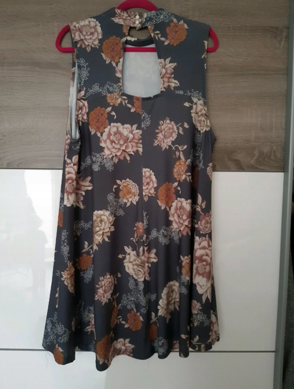 Blümchenkleid