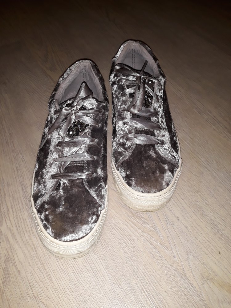 Hohe Schuhe von Graceland 