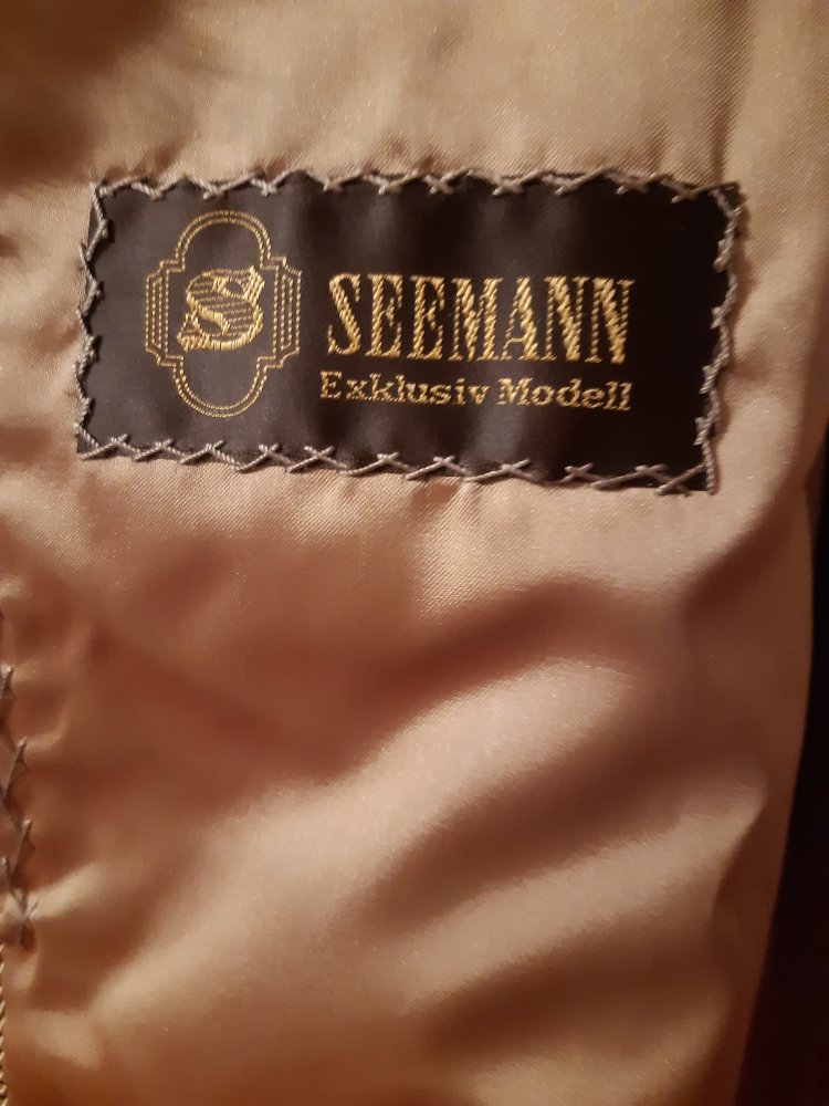 Pelzmantel von der Marke Seemann 