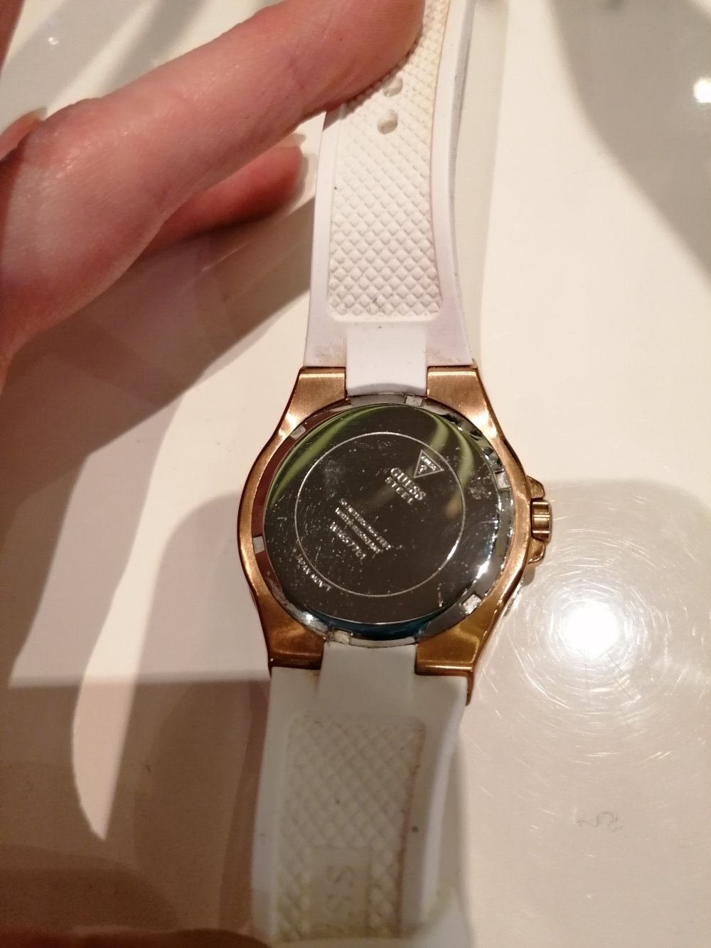Damen Uhr von guess 