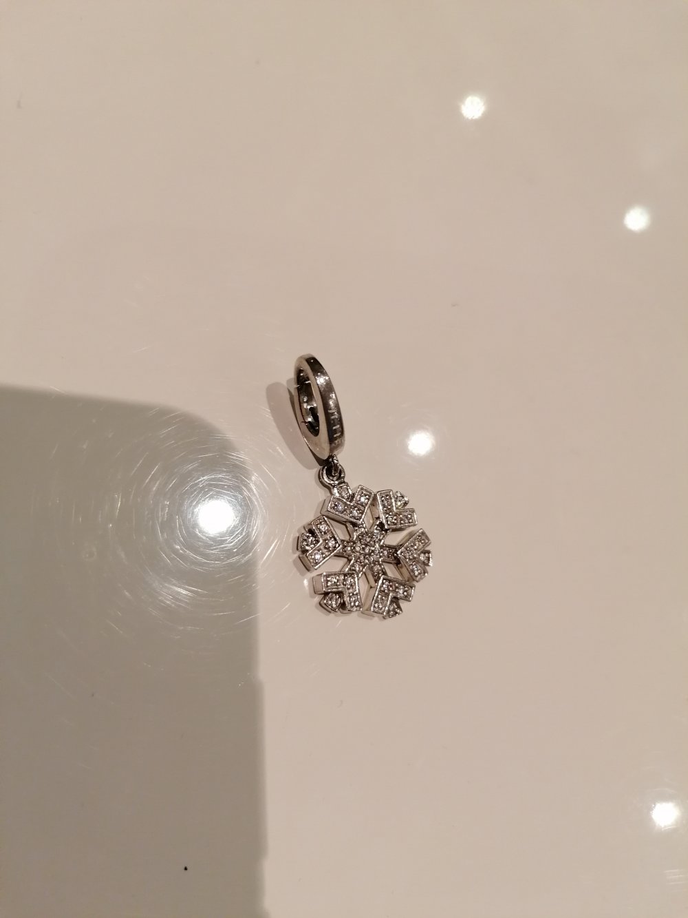 Charm Anhänger *Schneeflocke*