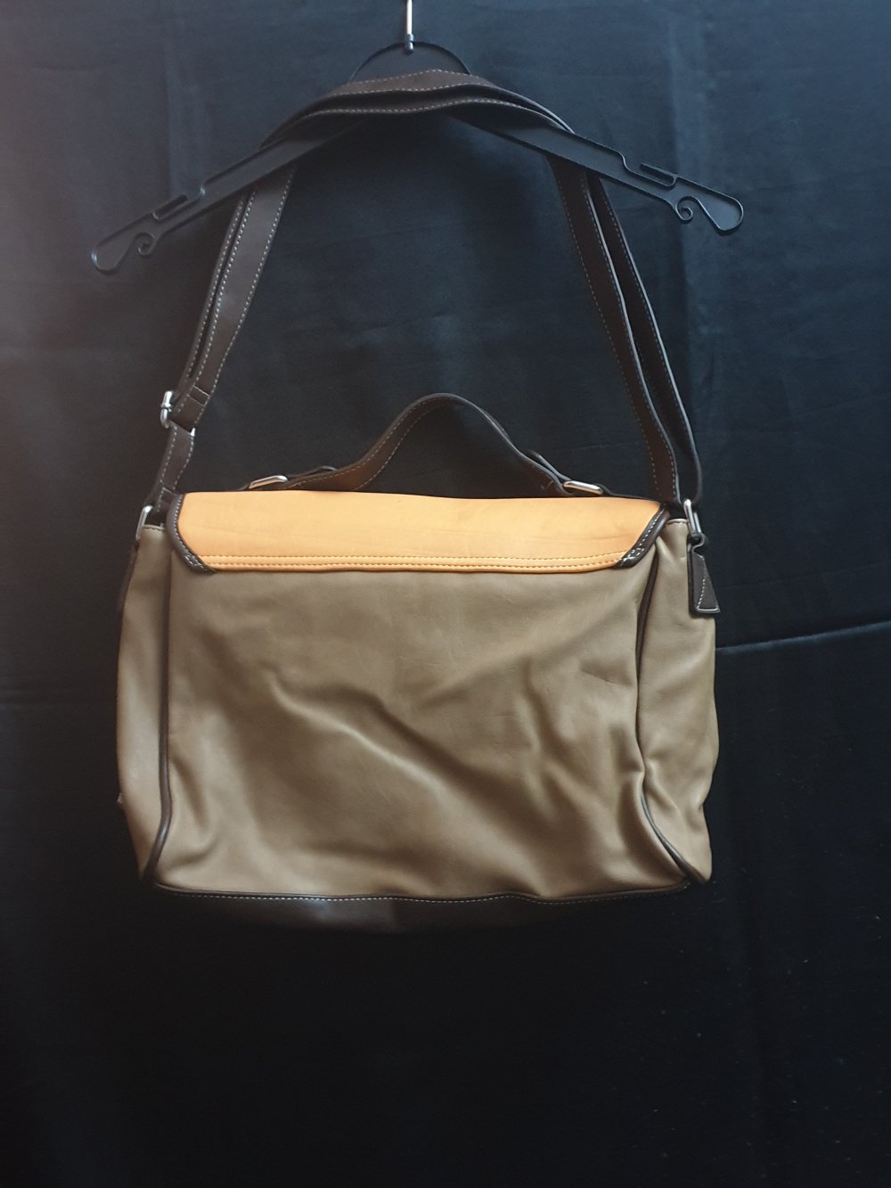 Tasche u.a. für Laptop, Schule etc