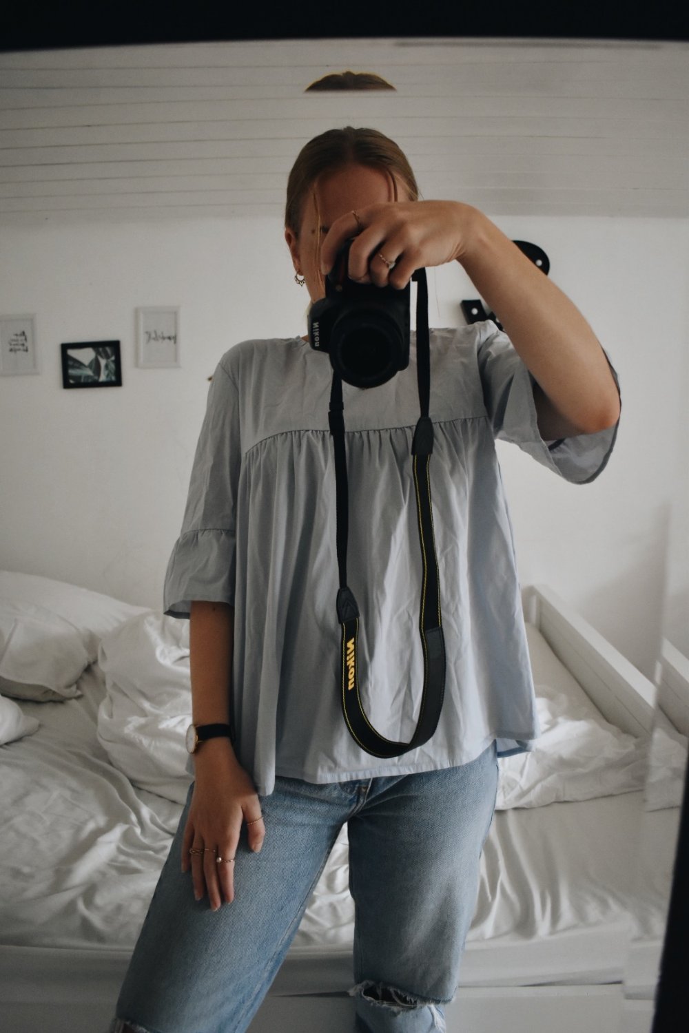 Babyblaue Bluse 