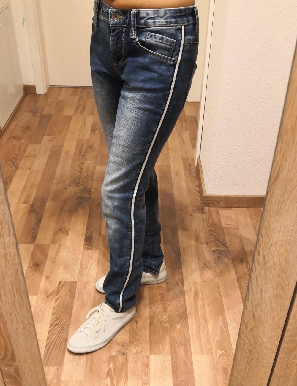 S'Oliver Denim Jeans mit seitlichen Streifen 