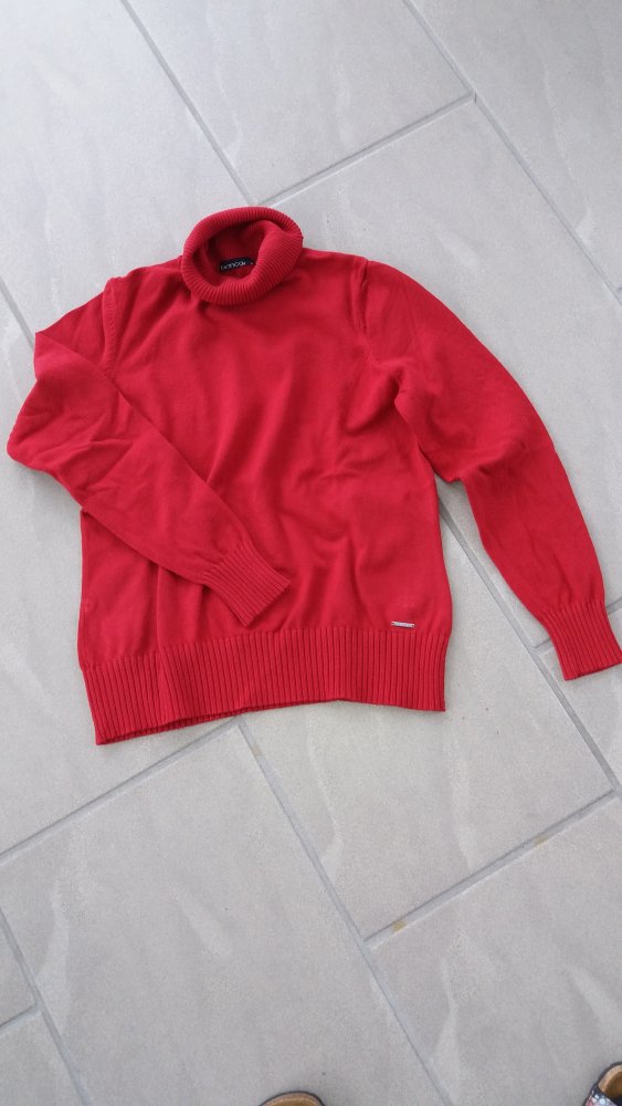 Rollkragenpulli rot