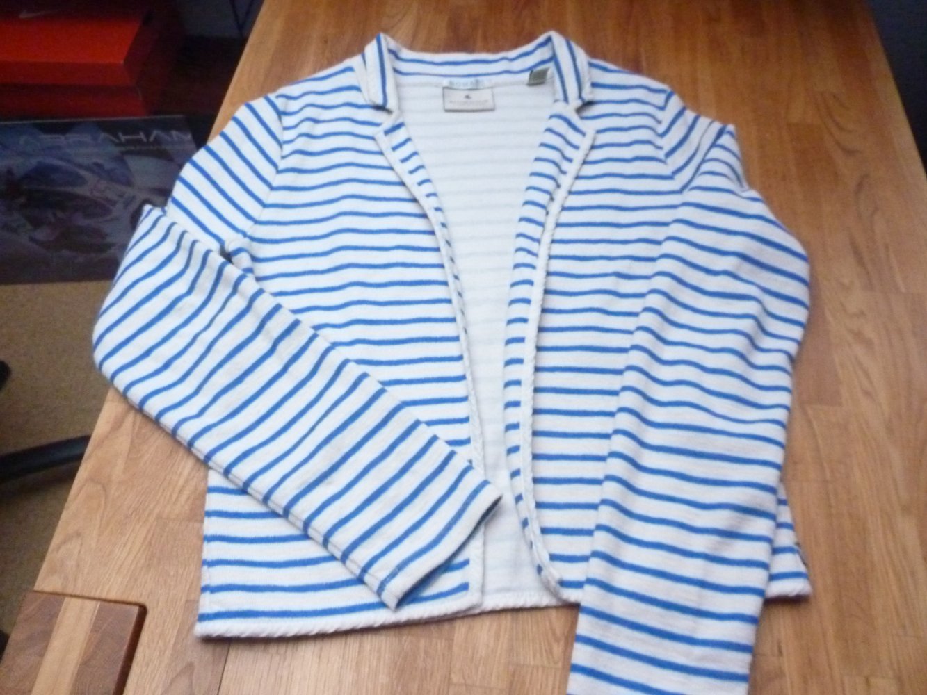 Cardigan 