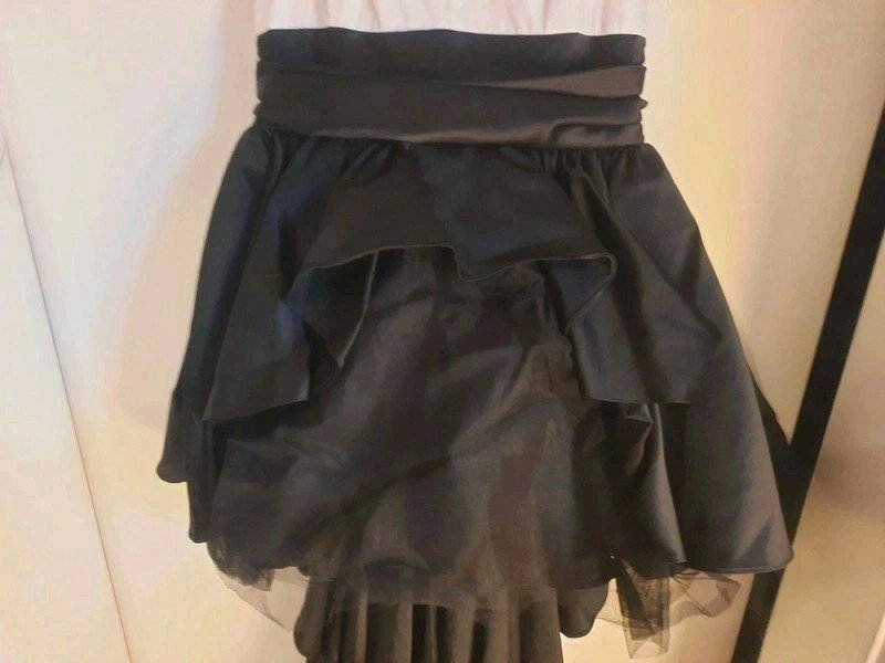 Schönes Vokuhila Kleid schwarz weiß Abschlussball/Abendkleid