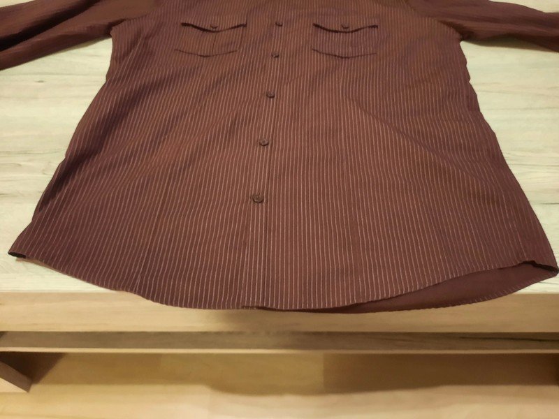 Schickes Herren Hemd gestreift rot/weiß Gr. XL von C&A