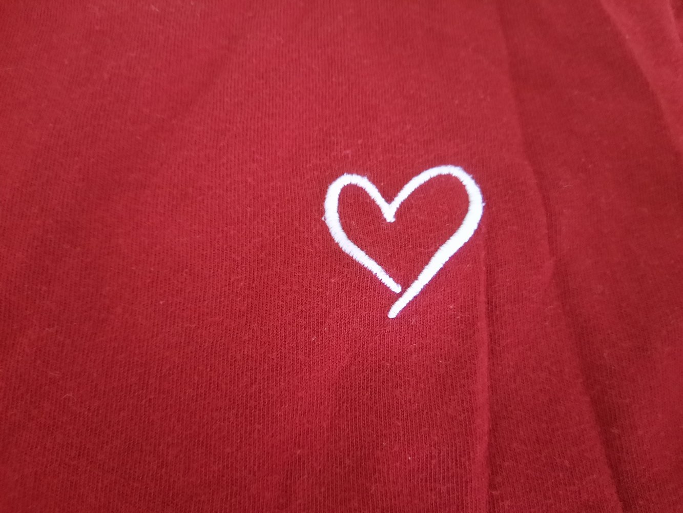 Damen T-Shirt dunkelrot Herz Gr. XS