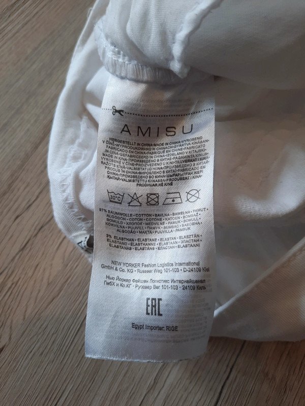 Damen Shorts weiß mit Streifen