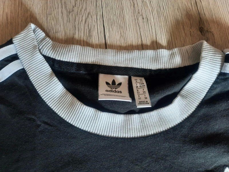 Adidas T-Shirt Damen schwarz XXS