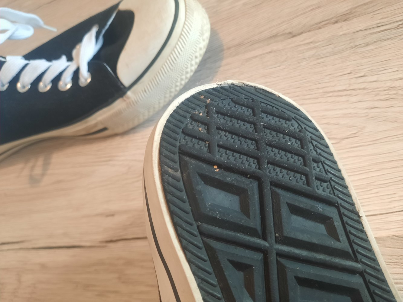 Damen Chucks Gr. 40 schwarz