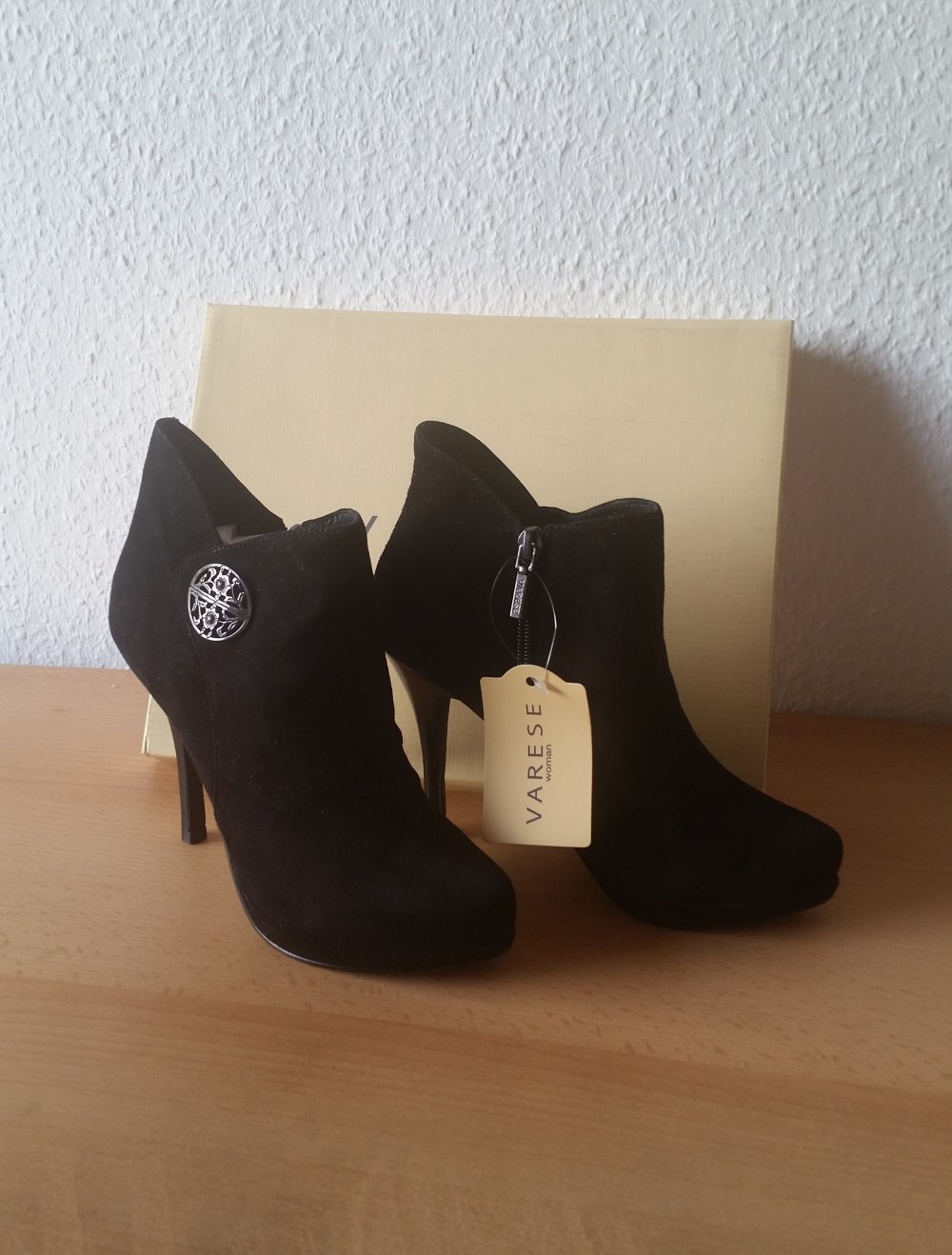 Stiefeletten Velours-Leder-Optik, Gr. 36, NEU