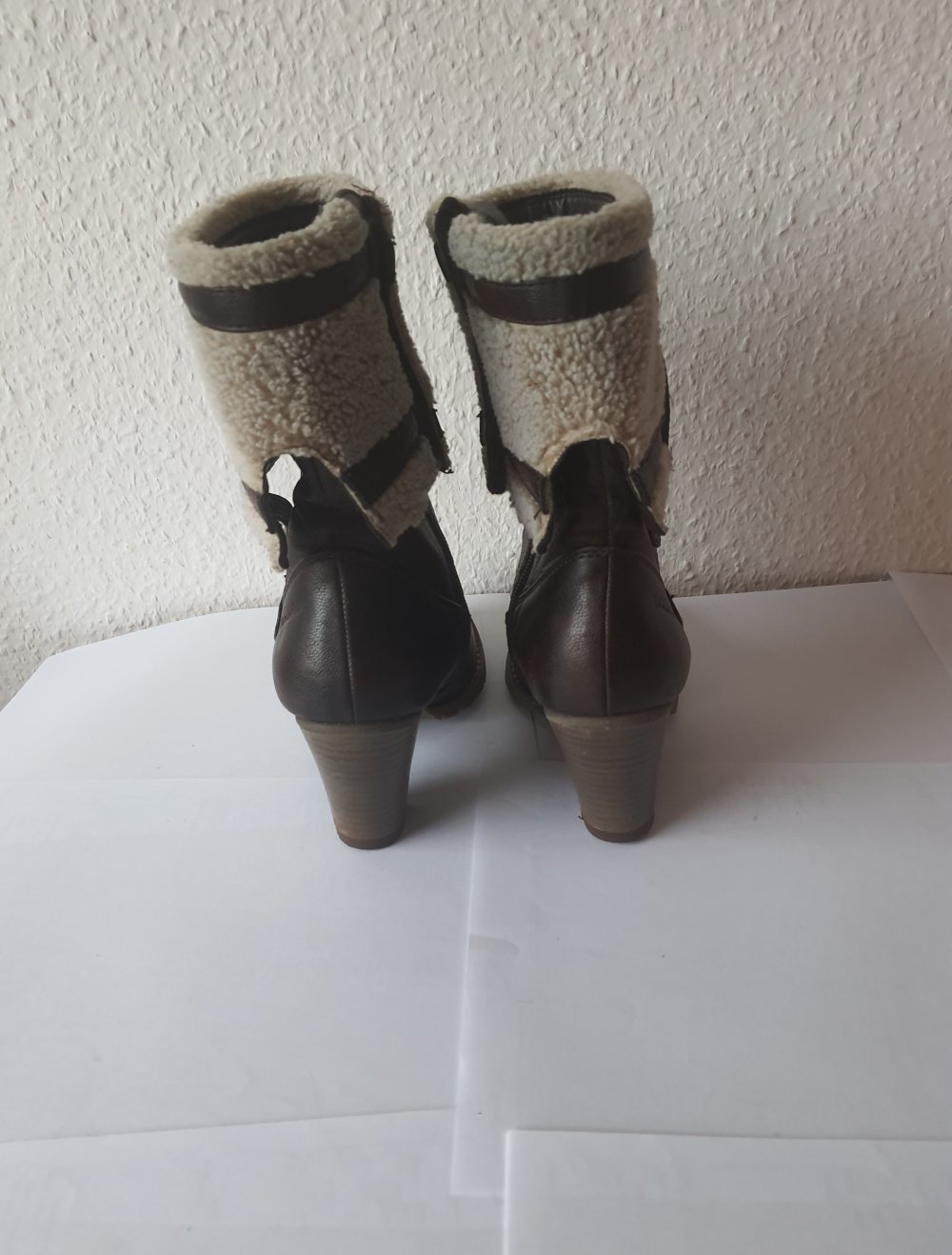 Stiefel, Gr. 36, NEU