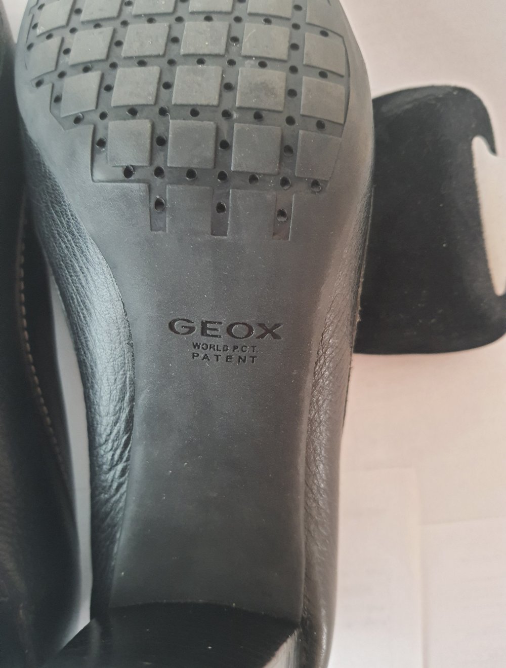 Geox Lederpumps, Gr. 35
