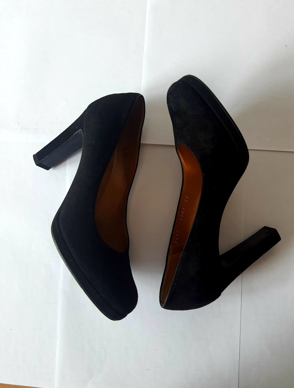 italienische Pumps Veloursoptik-Leder, Gr. 35