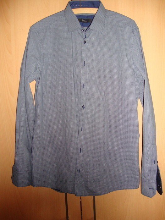 Hemd blau mit Muster von Venti