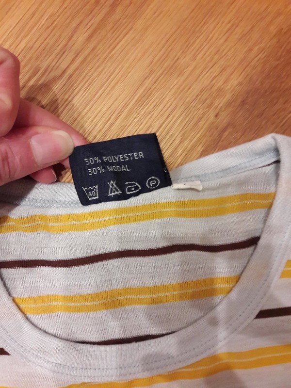 Retro T-Shirt mit Streifen von Pierre Cléreau