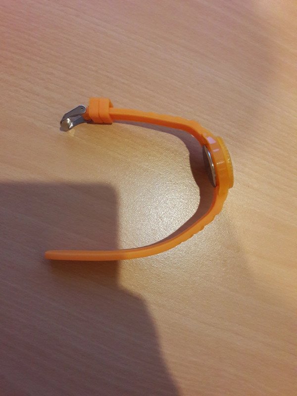 Armbanduhr orange mit Silikon-Armband