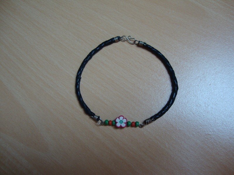 Surfer Lederarmband mit Blume Fimo