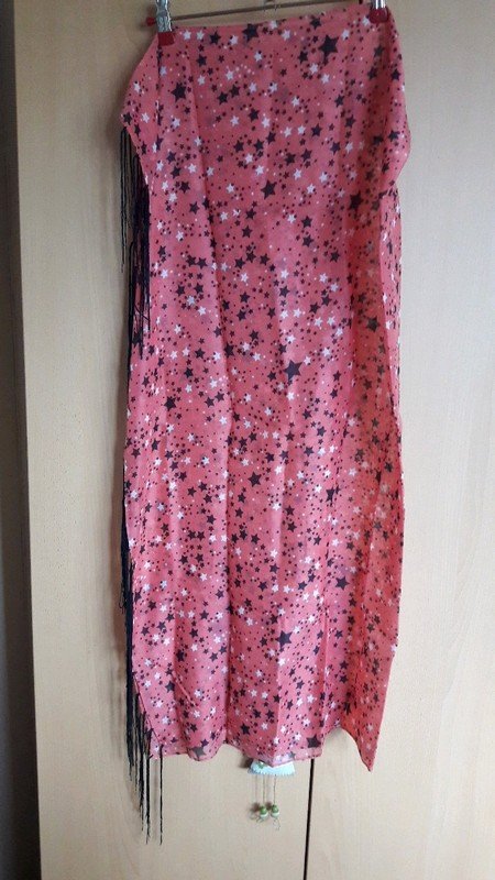 Tuch mit Sternchen-Muster