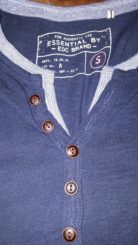 dunkelblaues Basic T-Shirt von EDC Esprit