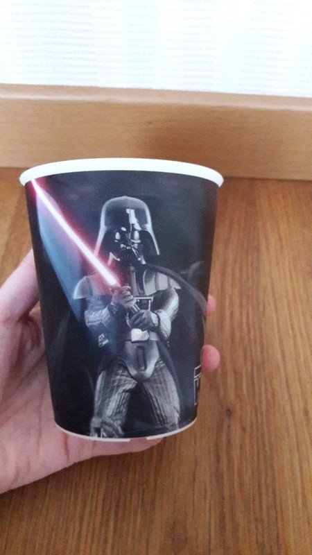 StarWars Plastik Sammelbecher mit 3D-Effekt