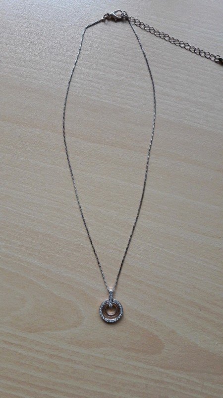 Halskette Roségold mit Glitzeranhänger von SIX