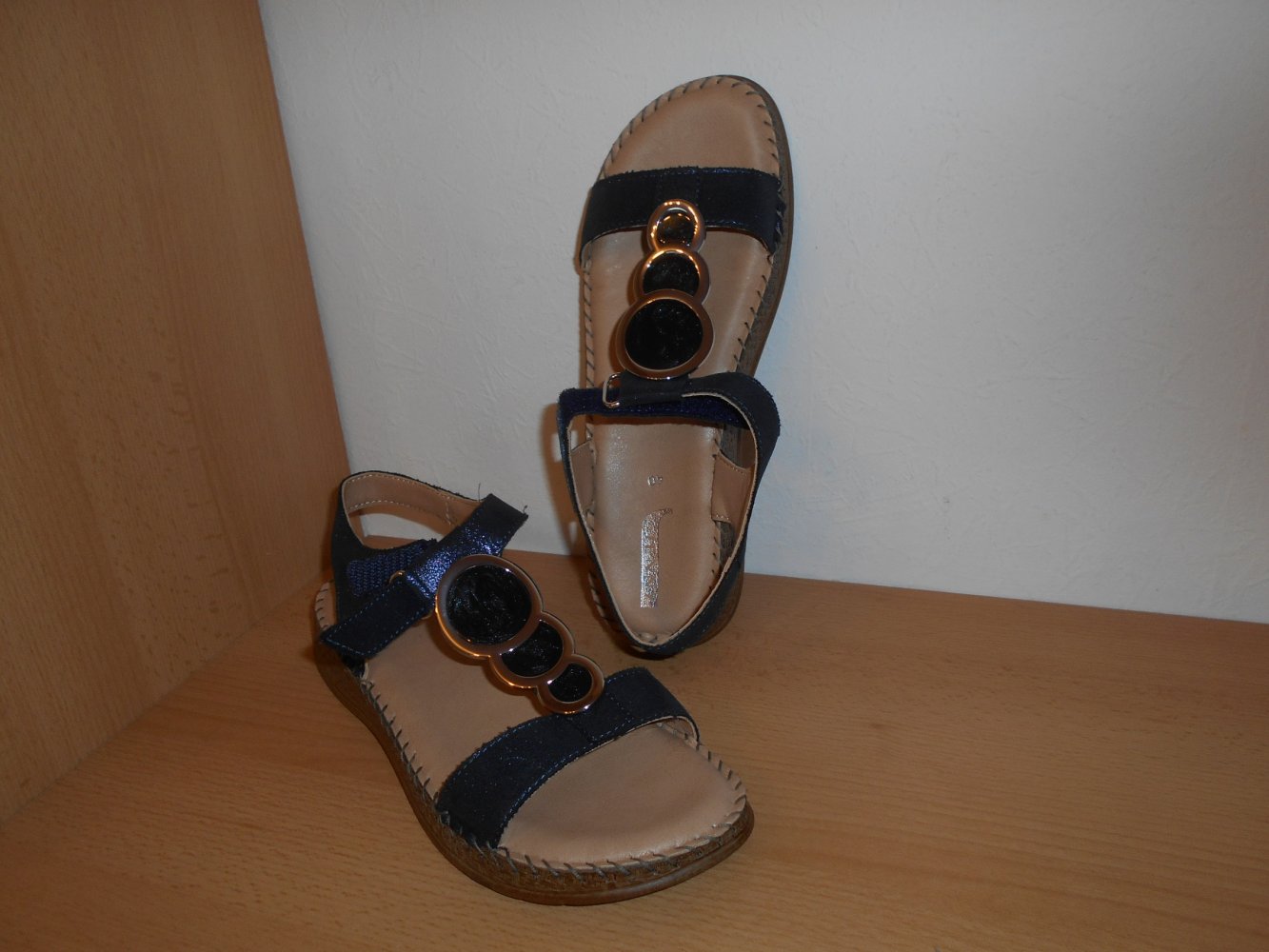 Sandalen - NEU