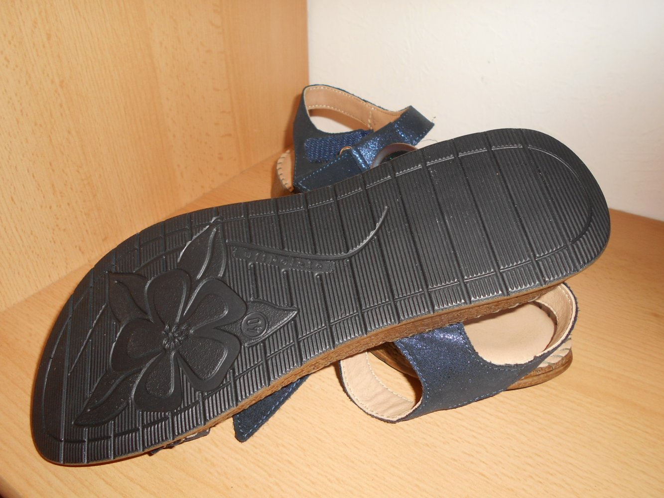 Sandalen - NEU