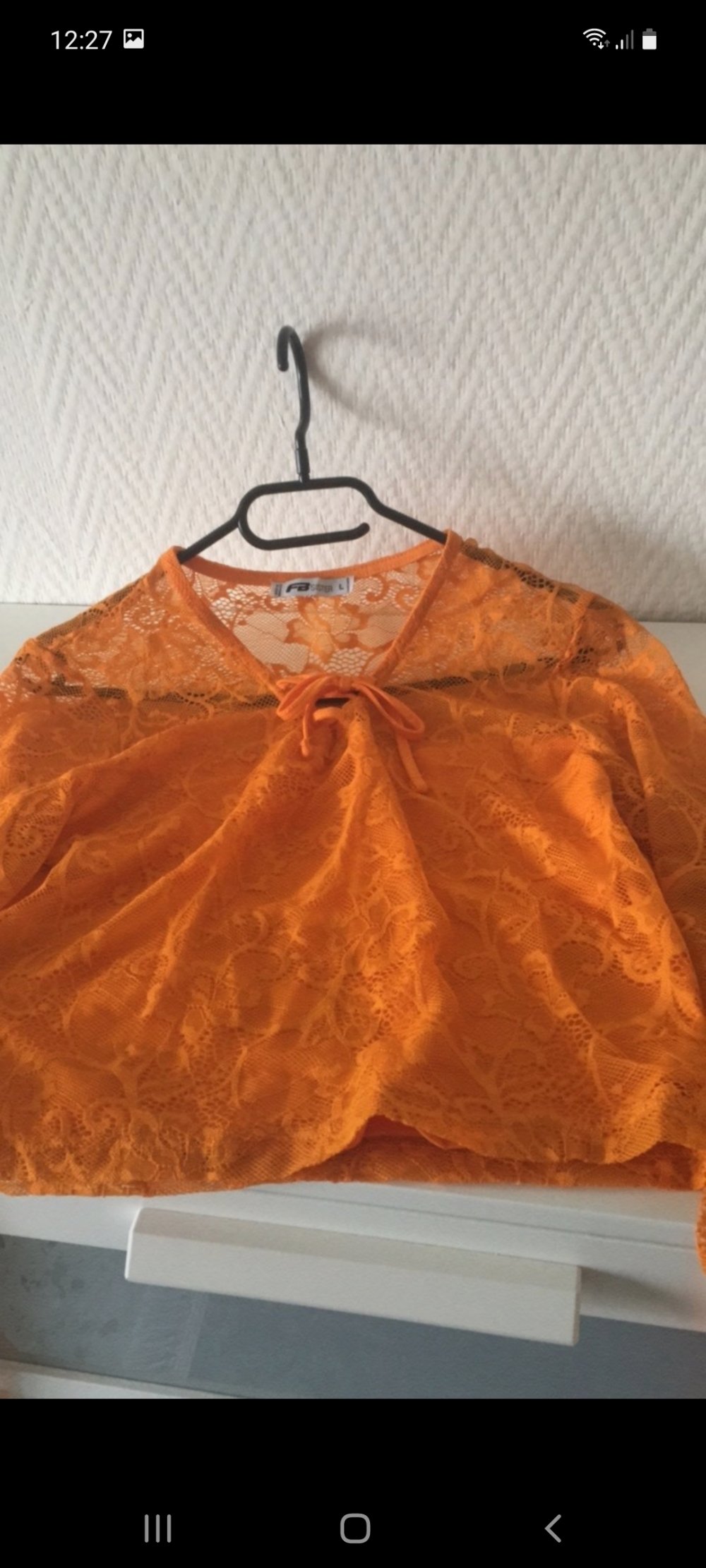 Eine Bluse, Größe L 
