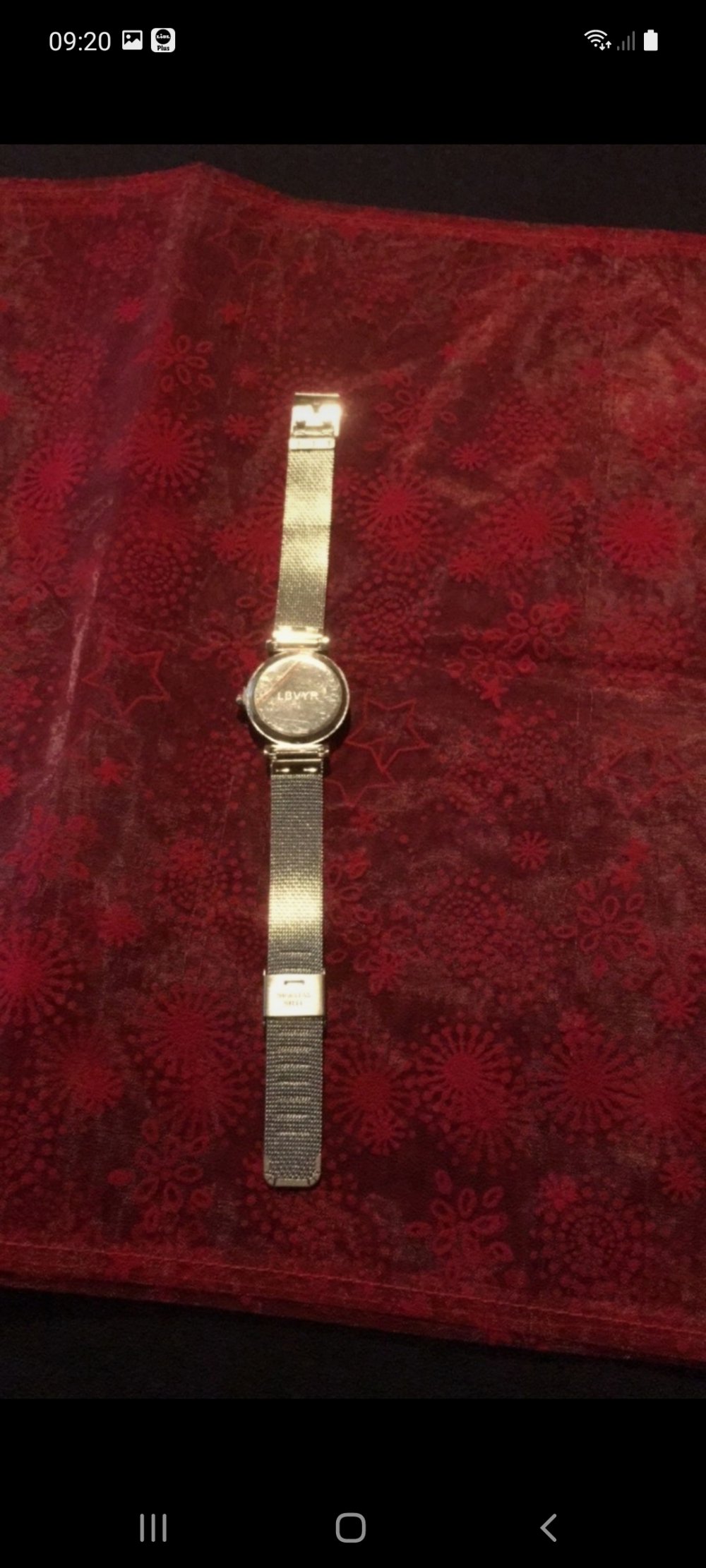 Eine wunderschöne Uhr 