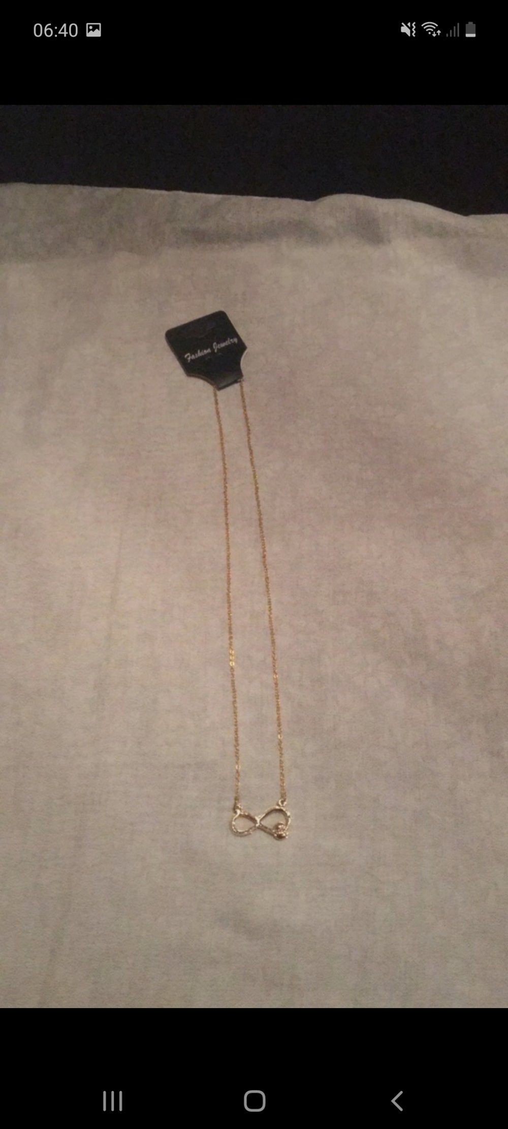 Eine Unendlichkeit,  Kette,  Modeschmuck 