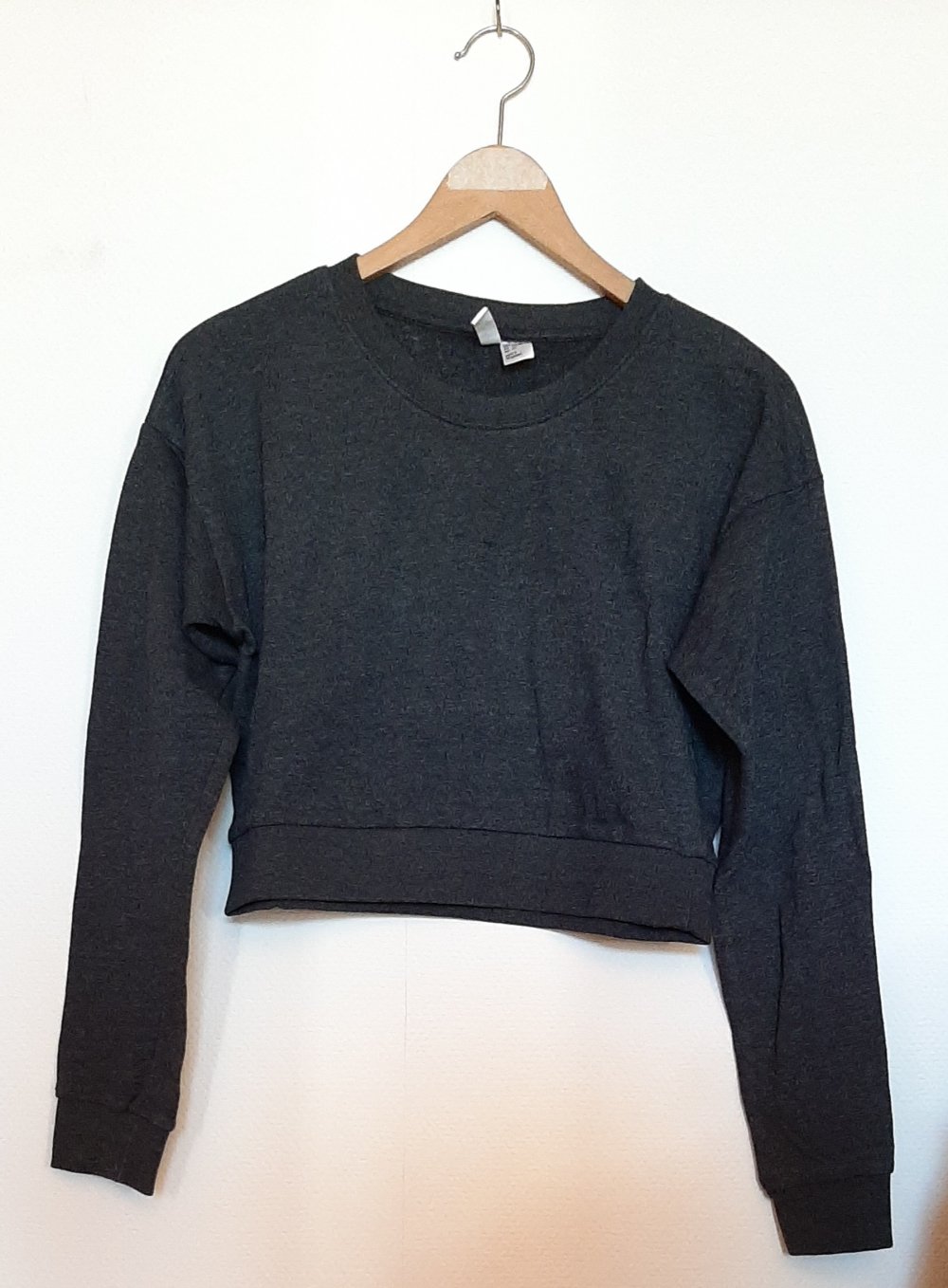 Kurzer Pullover