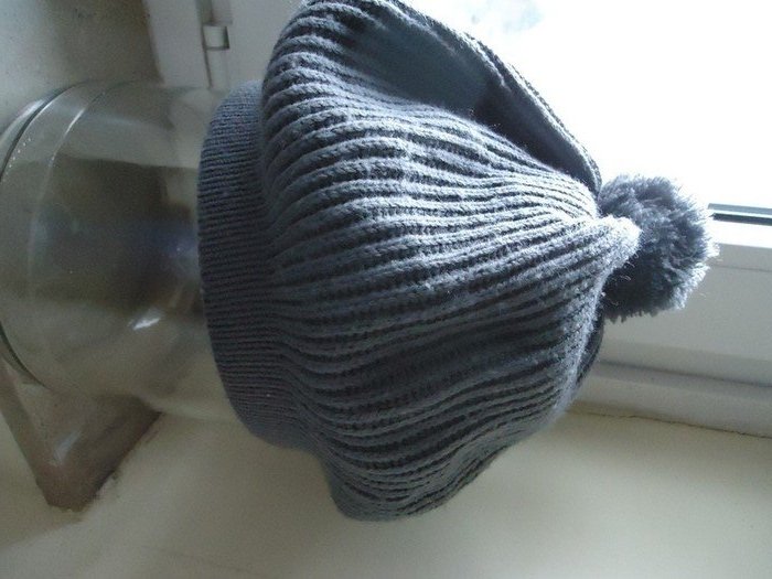 Mütze mit Bommel 