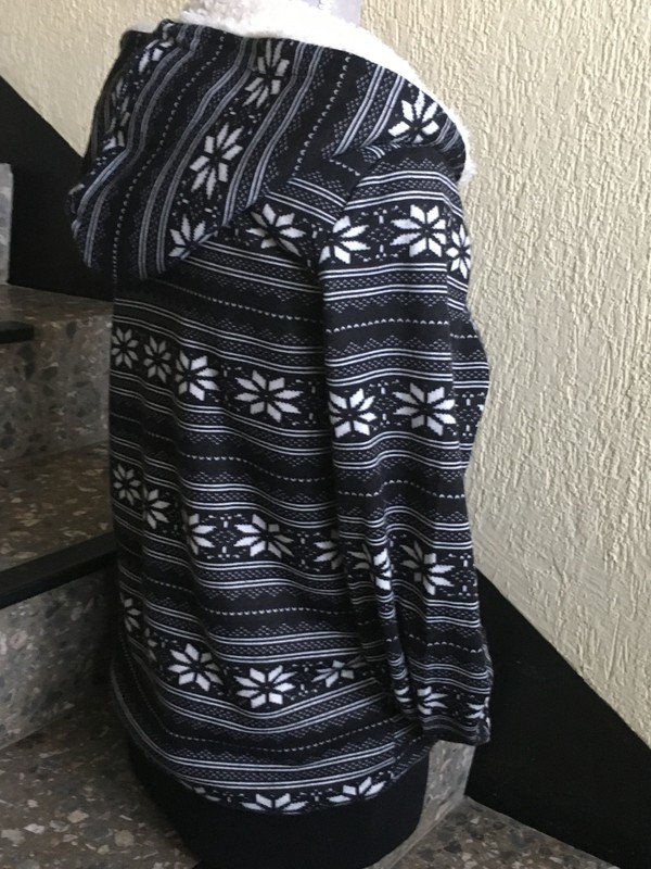 Weiche Norweger Kapuzensweatjacke mit Teddyfutter