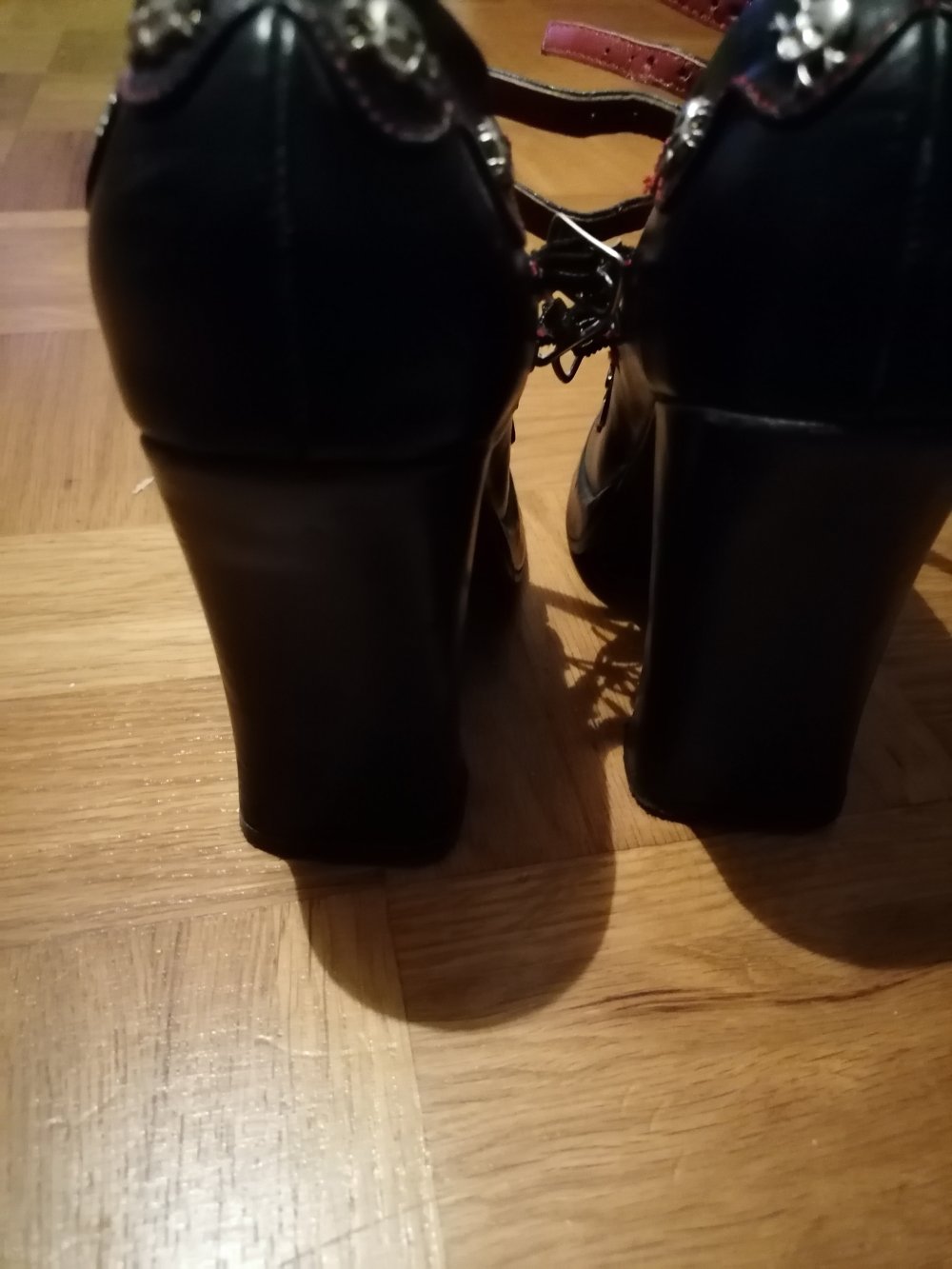Demonia High Heels Größe 8