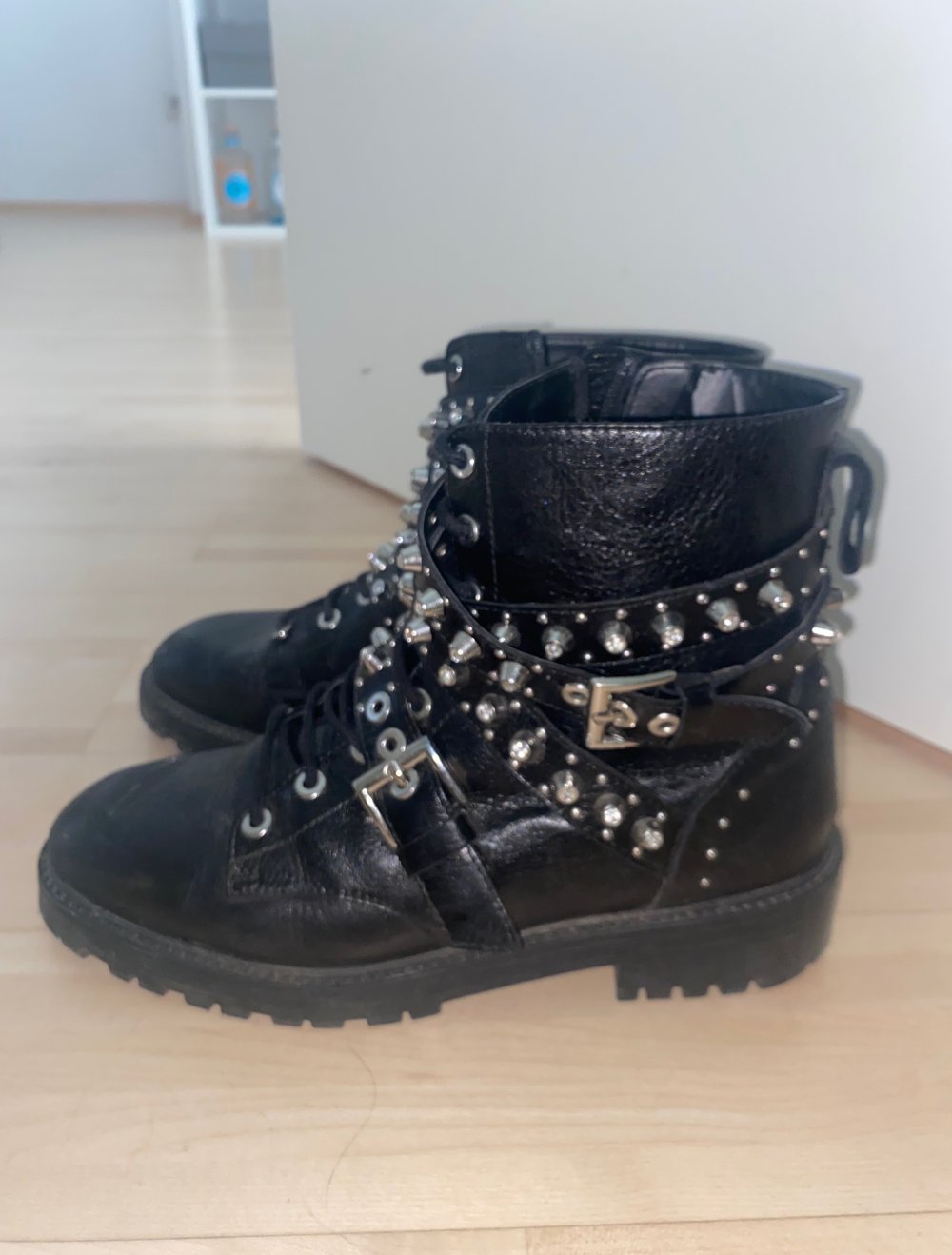 Zara Stiefel