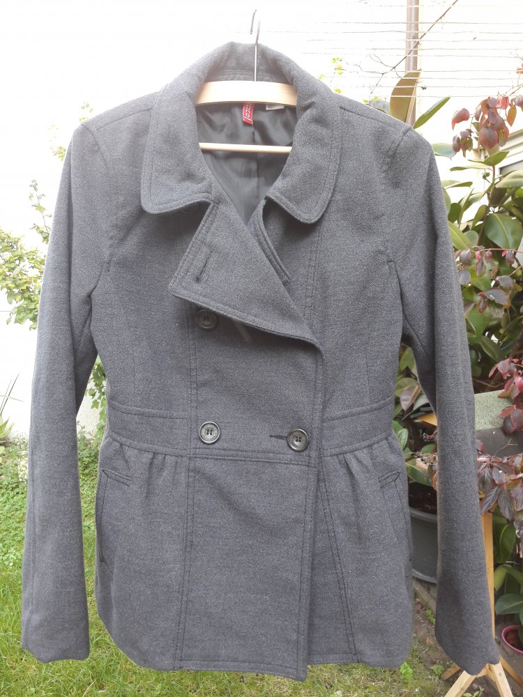 Jacke für Herbst/Winter Gr. 40 dunkelgrau getragen - TOP-Zustand