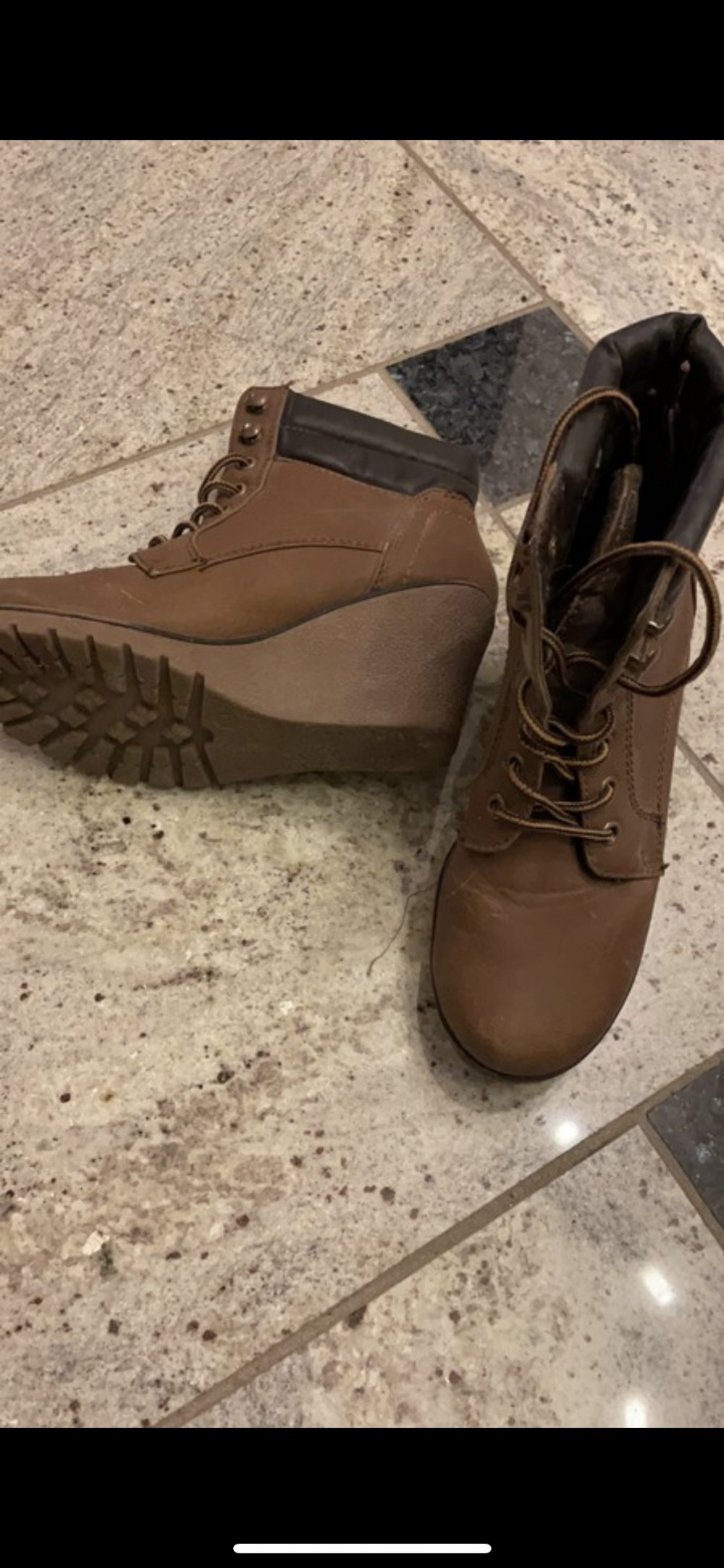 Keilabsatz Stiefel