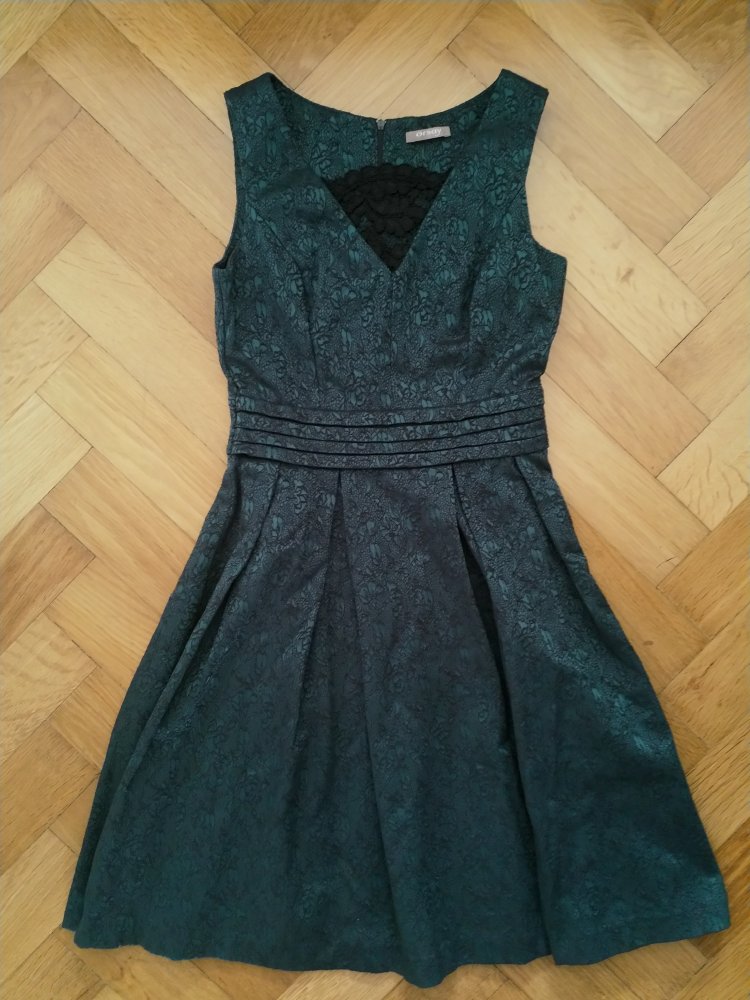 Kleid elegant grün/schwarz mit Blumenmuster - Größe 34