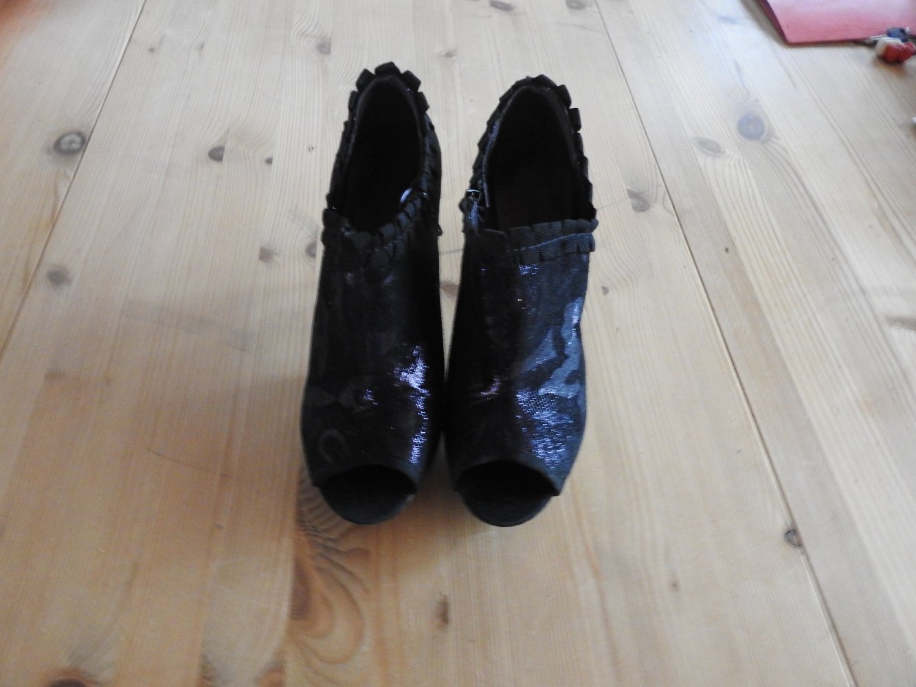 schwarze Pumps, Catwalk, Gr. 39, neu und ungetragen 