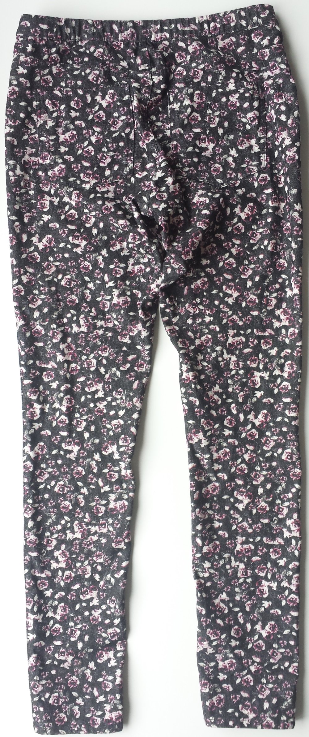 Damenhose Jeans Hose Damen Größe Gr 38 H&M Blumenmuster Muster Blume Rose Damenkleidung schwarz 