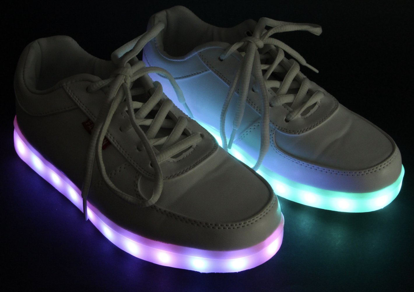 LED-Schuhe Frauen Männer Gr-öße 35 36 leuchtend Sneaker weiß Schuhe Gr Größe Licht unisex LED Farbwechsel 