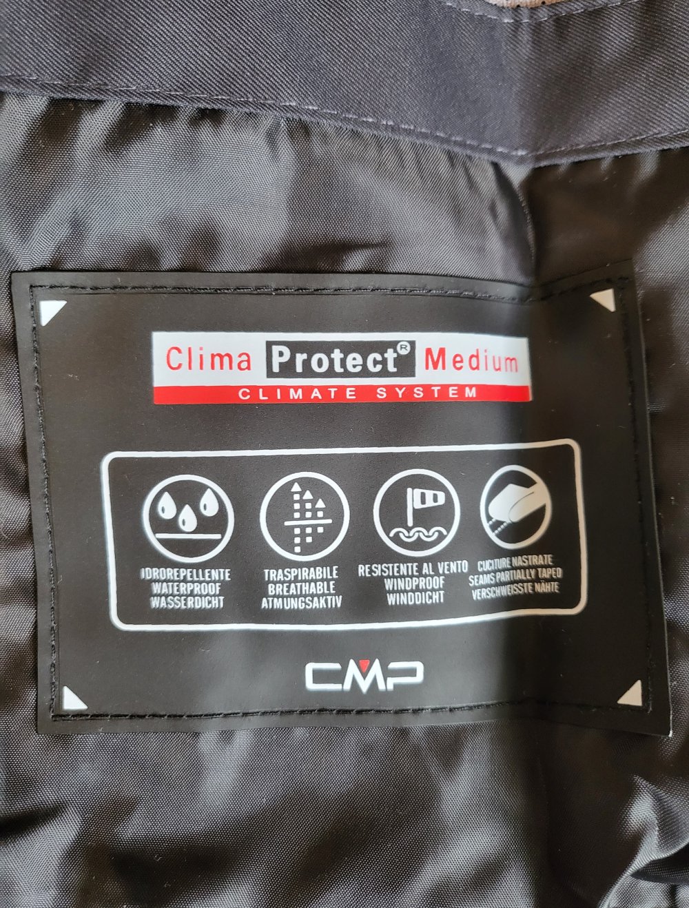 Jacke von CMP Gr 48 schwarz