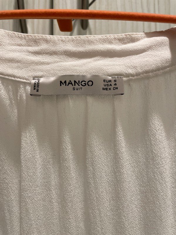 Mango Weißes langärmeliges Hemd