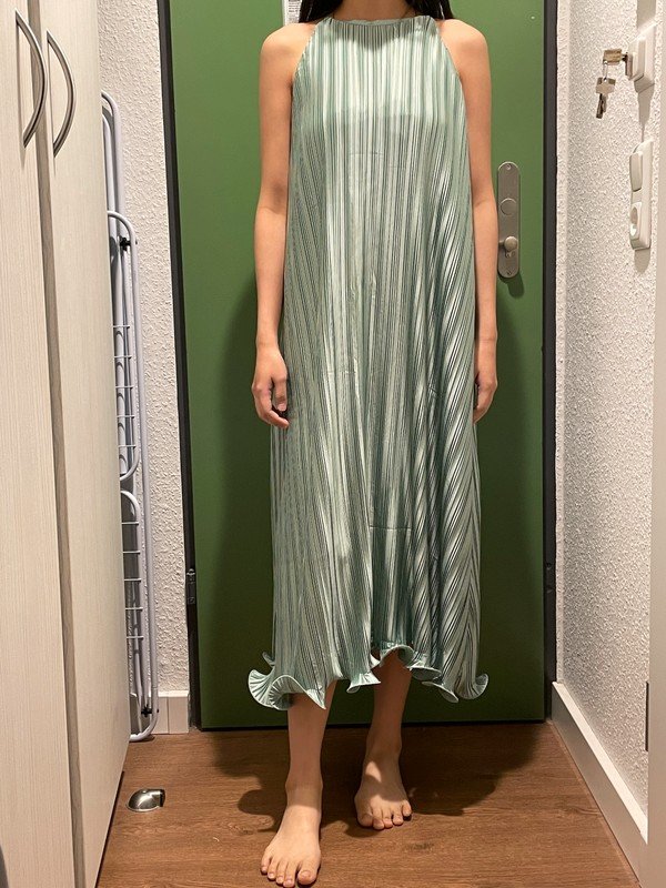 Midi Kleider in A-Linie mit fester Taille
