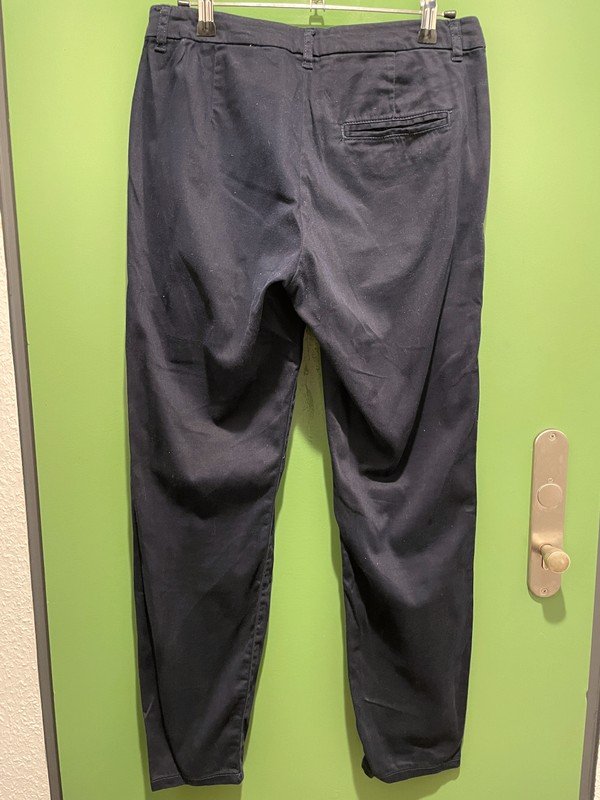 H&M Marineblaue Chinohose