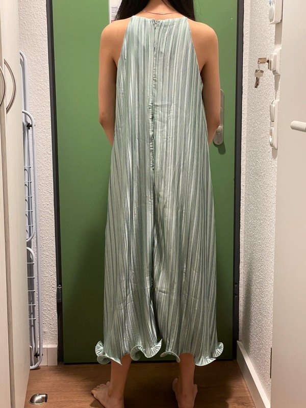 Midi Kleider in A-Linie mit fester Taille